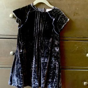 Beautiful velvet dress for your Princess